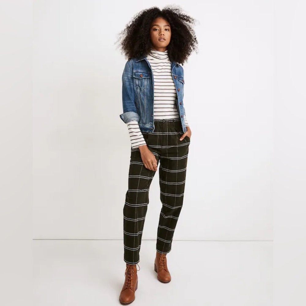 Madewell Petite Corduroy Pull-On Mid-Rise Jogger Pants in Windowpane M